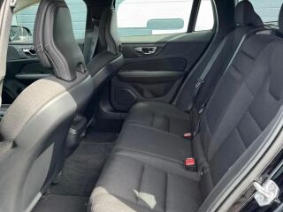 Volvo V60 AWD Momentum 2.0 D4204T4 110кВ