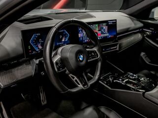 BMW 520 M SPORT PAKETT 2.0 145kW