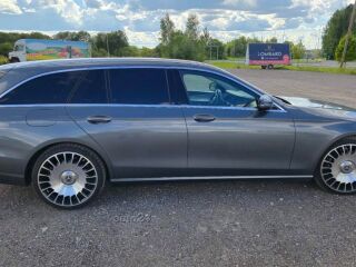 Mercedes-Benz E 200 amg 1.6 118kW