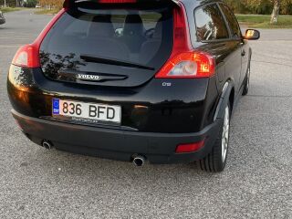 Volvo C30 2.4 I5 D5 132kW