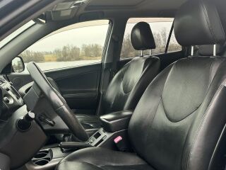Toyota RAV4 2.2 110kW