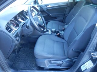 Volkswagen Golf 1.0 81kW