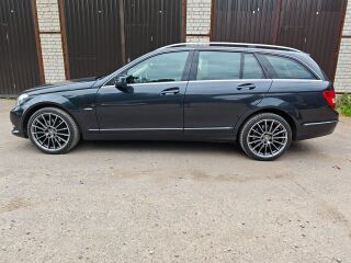 Mercedes-Benz C 300 3.0 170kW