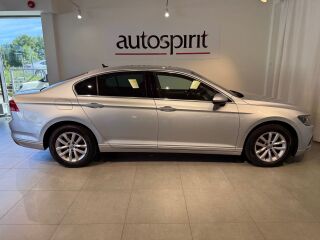 Volkswagen Passat Business 1.5 110kW