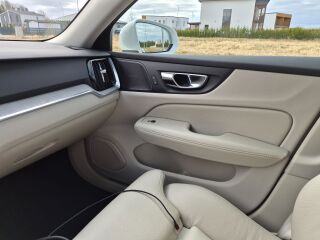 Volvo V60 Recharge Long Range 2.0 293kW