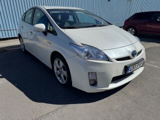 Toyota Prius 1.8 73kW