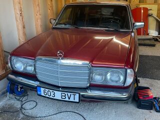 Mercedes-Benz 230 2.3 97kW