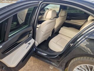 BMW 750 3.0 280кВ
