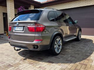 BMW X5 3.0 225kW