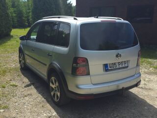 Volkswagen Touran Cross 2.0 103kW