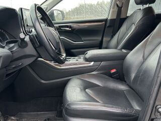 Toyota Highlander Executive 2.5 140kW