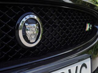 Jaguar XKR Supercharged 5.0 V8 375kW