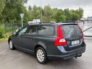 Volvo V70 2.4 136kW