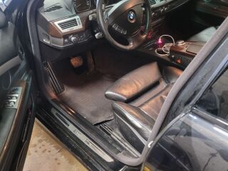 BMW 745 D 4.4 V8 Biturbo 320kW