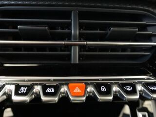 Peugeot 208 Allure Pack Electric 100kW