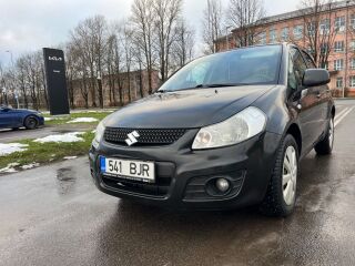 Suzuki SX4 Laxery edition 1.5 R4 16v 82kW
