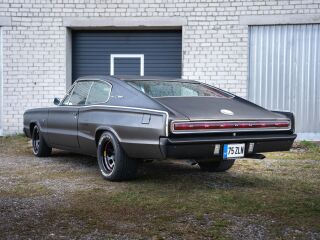 Dodge Charger 8.0 V8 450кВ