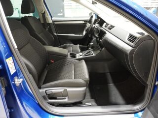 Skoda Superb AMBITION COMBI 4X4 2.0 TDI 147kW