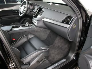 Volvo XC90 AWD ULTIMATE BRIGHT 7 XENIUM FULL 2.0 B5 KERS Mild Hybrid 183kW