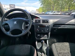 Peugeot 406 Facelift 1.7 85кВ