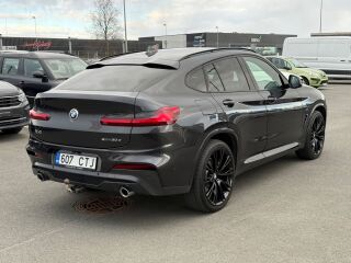 BMW X4 M Pakett XDRIVE30D 3.0 195kW