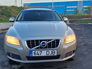 Volvo V70 2.4 120kW