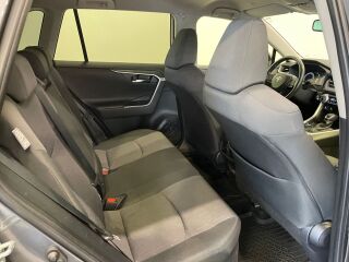 Toyota RAV4 2.5 131кВ