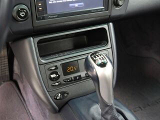 Porsche 911 Carrera Coupe 3.4 221kW