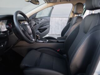 Opel Insignia Country Tourer Exclusive 2.0 R4 CDTI 125кВ