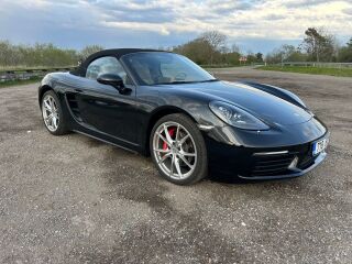 Porsche 718 Boxster S 2.5 Boxer 257kW