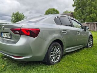 Toyota Avensis 1.8 108kW