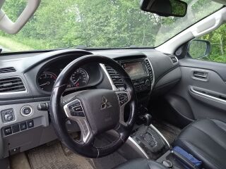 Mitsubishi L200 Instyle 2.4 133kW