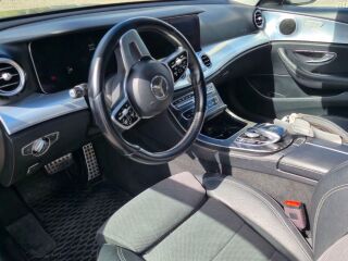 Mercedes-Benz E 200 amg 1.6 118kW