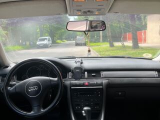 Audi A6 2.5 V6 163кВ