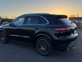 Porsche Cayenne 3.0 250кВ