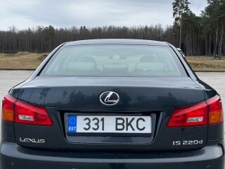 Lexus IS 220 2.2 R4 130kW