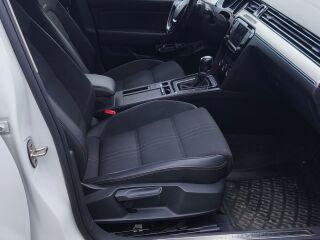 Volkswagen Passat 2.0 140kW