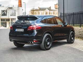 Porsche Cayenne Turbo 4.8 V8 368кВ