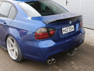 BMW 330 M-pakett 3.0 220kW