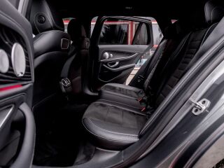 Mercedes-Benz E 300 de 4-Matic AMG-Line Night Package 2.0 225кВ