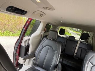 Chrysler Pacifica Touring L 3.6 214kW