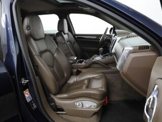 Porsche Cayenne S Diesel 4.1 V8 281kW