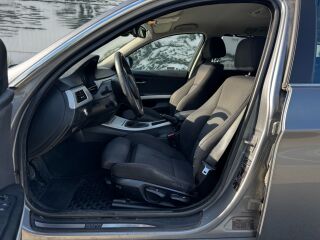 BMW 330 Touring LCI 3.0 R6 200kW