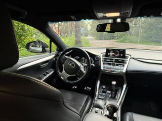 Lexus NX 300h F-Sport / Hybrid 2.5 114kW