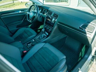 Volkswagen Golf Highline 2.0 110kW