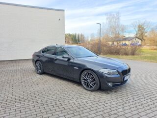 BMW 530 3.0 180kW