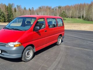 Toyota Hiace 2.4 58kW