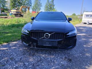 Volvo V60 T6 R-Design Recharge AWD 2.0 R4 251kW