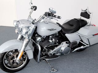 Harley-Davidson Road King V-Twin 63кВ