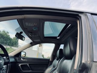 Subaru Legacy Luxury 4x4 3.0 180кВ